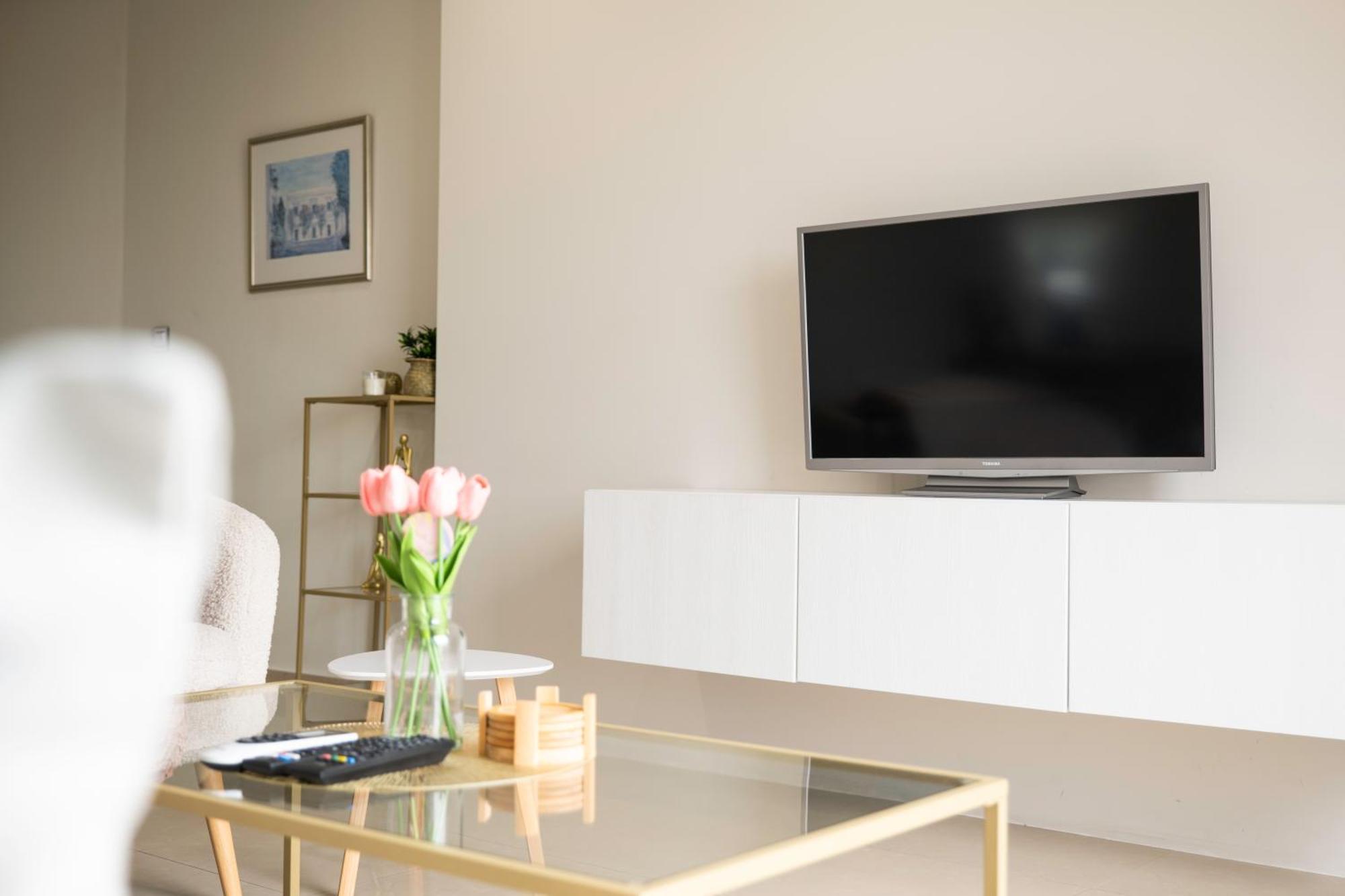 Golden Harbour - 2 Bedrooms, 2 Bathrooms Gzira Extérieur photo