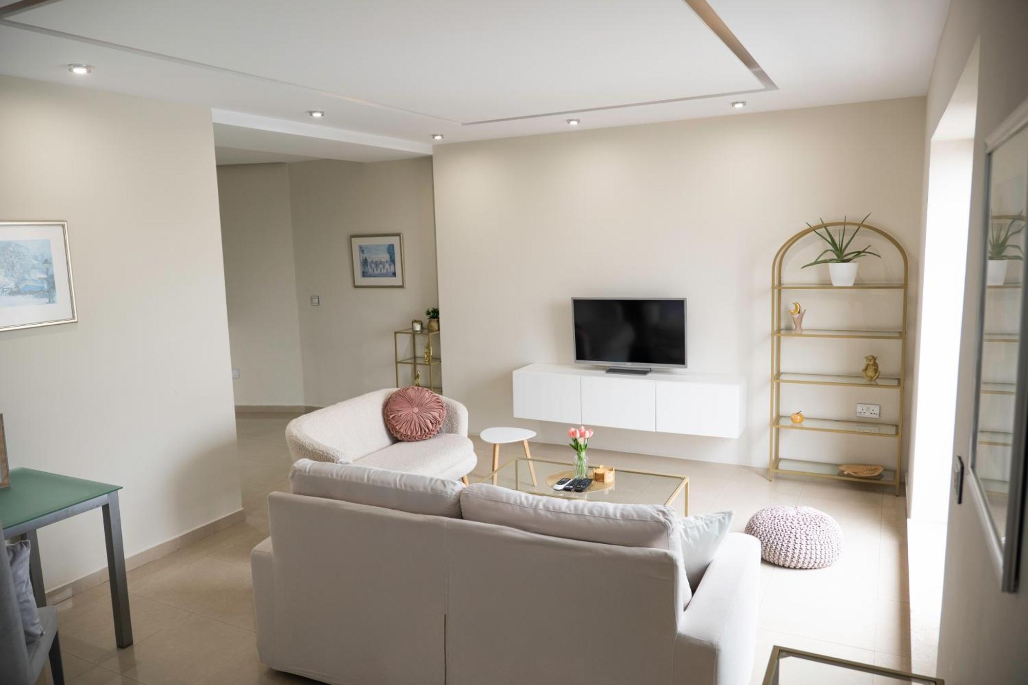 Golden Harbour - 2 Bedrooms, 2 Bathrooms Gzira Extérieur photo
