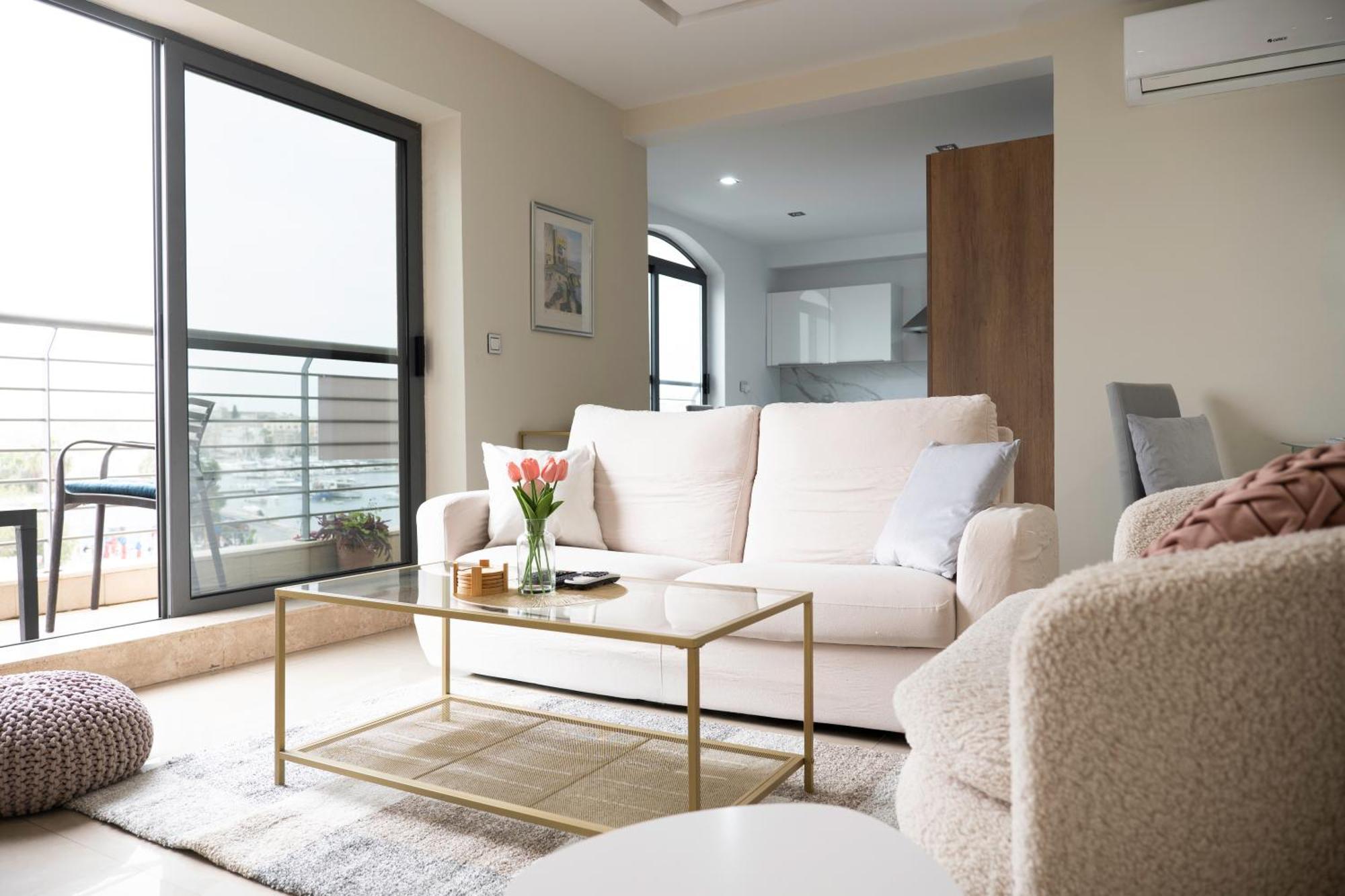 Golden Harbour - 2 Bedrooms, 2 Bathrooms Gzira Extérieur photo